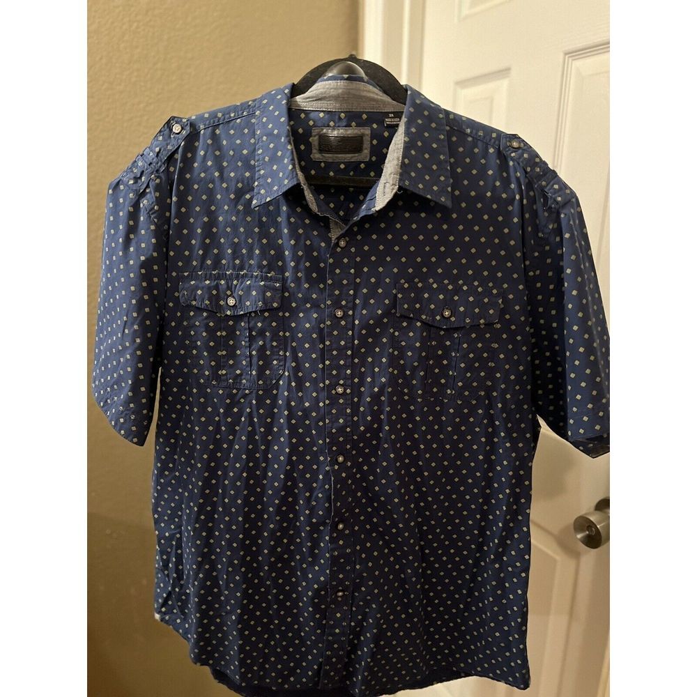 Steve's Jeans Blue Geo‎ Print Short Sleeve Button Up, 2X P2P 27"